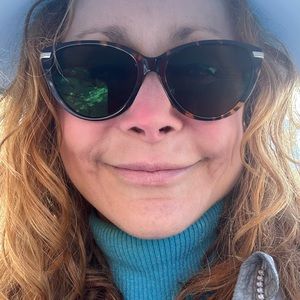 Meet your Posher, Christine s